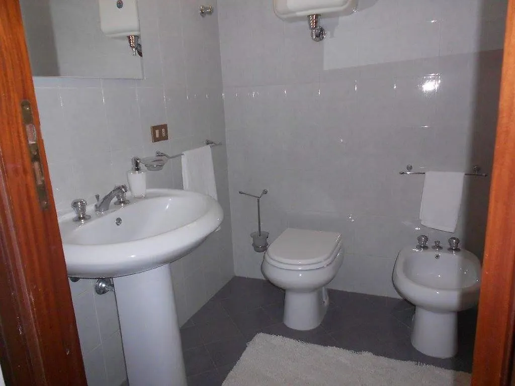 تراباني Appartamenti Pi Tia
